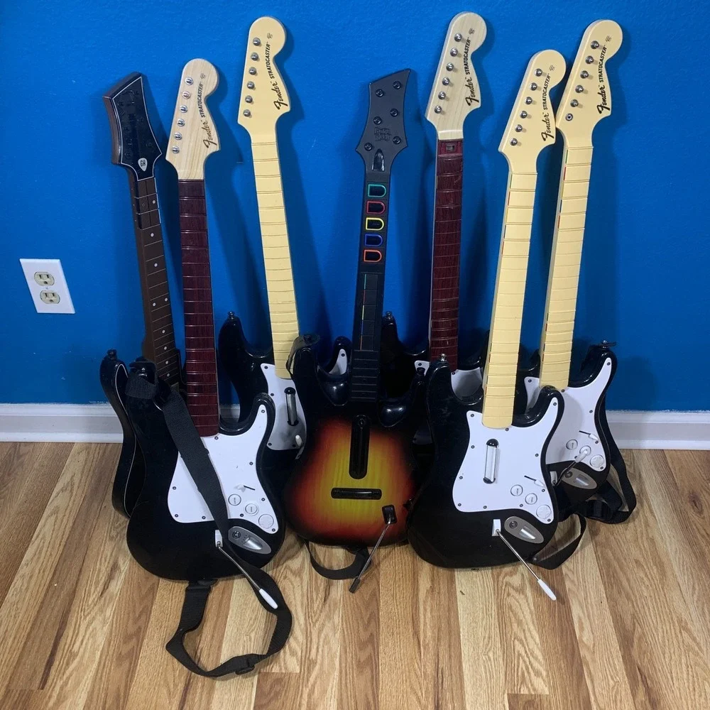 Lot of 6 Guitar Hero Rock Band Untested For Parts Repair No Dongles Guitars